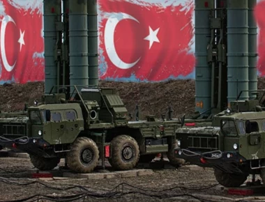 Μόσχα για S-400: «Η Τουρκία είναι κυρίαρχη χώρα» - Αιχμές για Ελλάδα - Οι κεμαλικοί στηρίζουν την απόφαση για S-400!